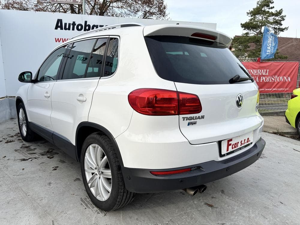 2012 Volkswagen Tiguan - 6