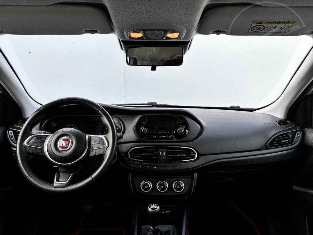2022 Fiat Tipo - 12