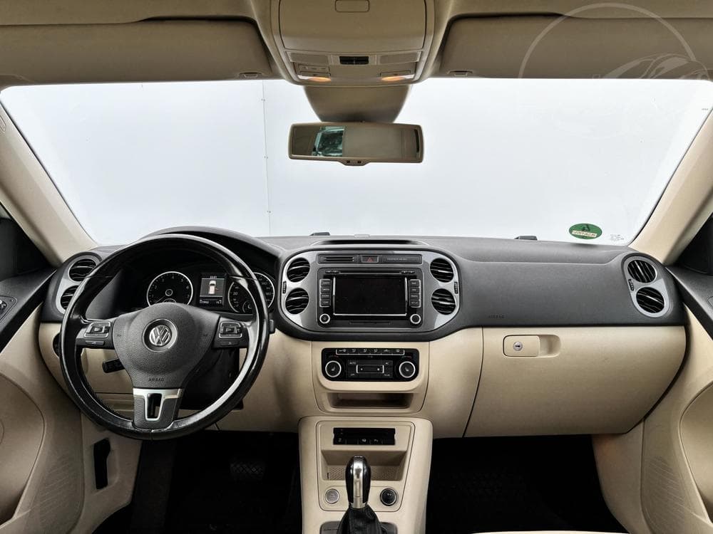 2012 Volkswagen Tiguan - 13