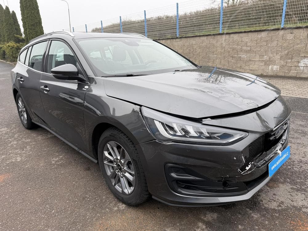 2025 Ford FOCUS - 4
