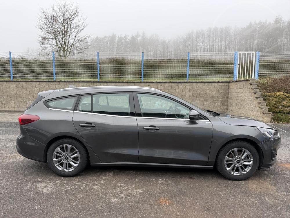2025 Ford FOCUS - 7