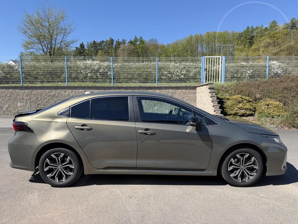 2022 Toyota COROLLA - 3