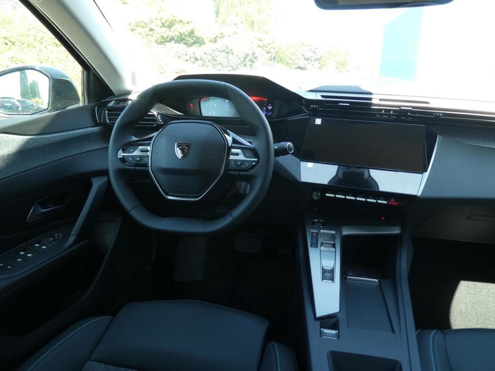 2025 Peugeot 408 - 64
