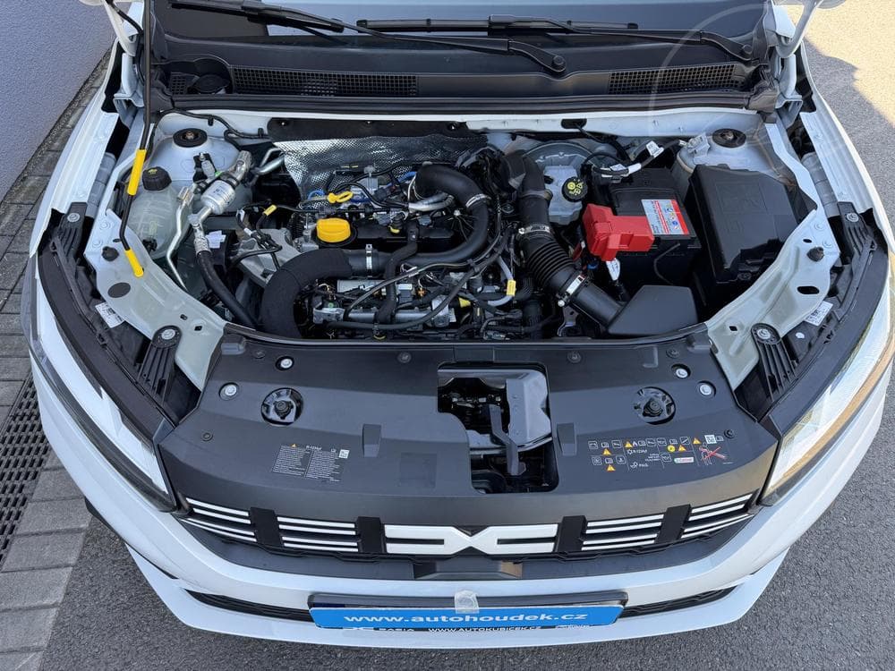 2025 Dacia SANDERO - 8