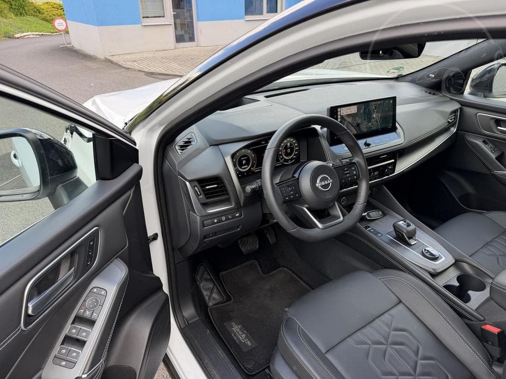2025 Nissan QASHQAI - 12