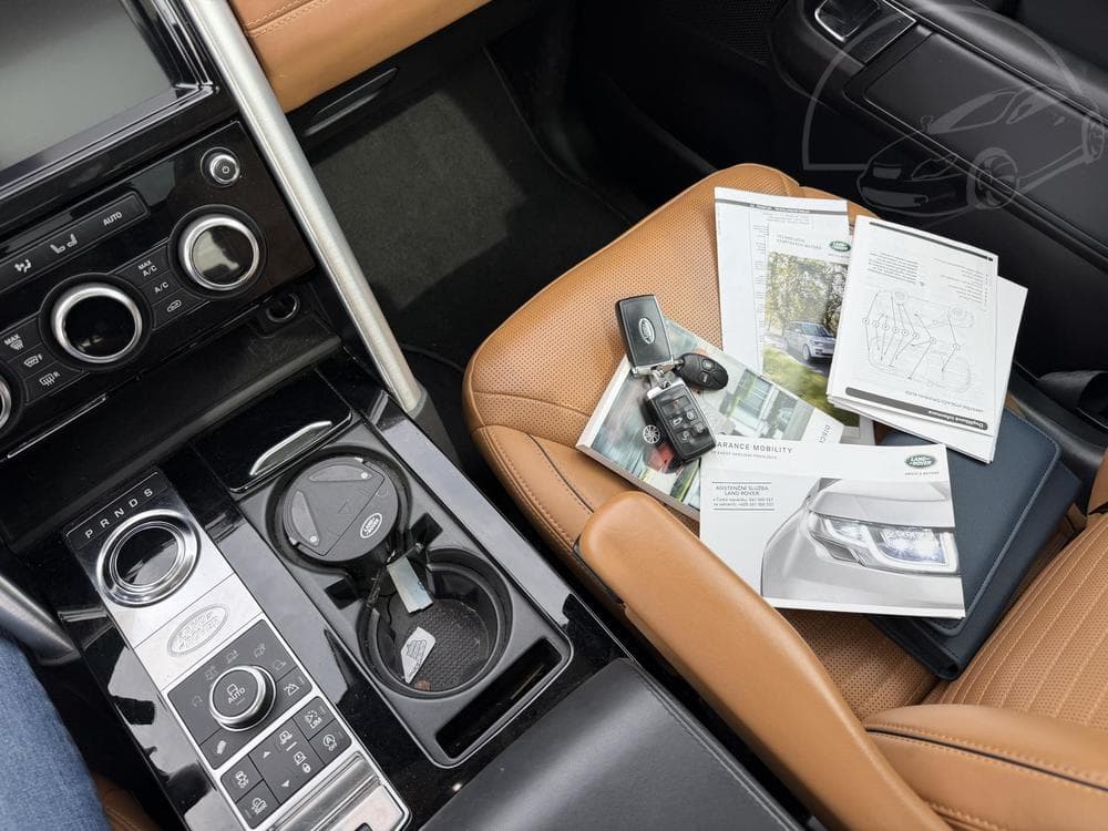 2018 Land Rover DISCOVERY - 53