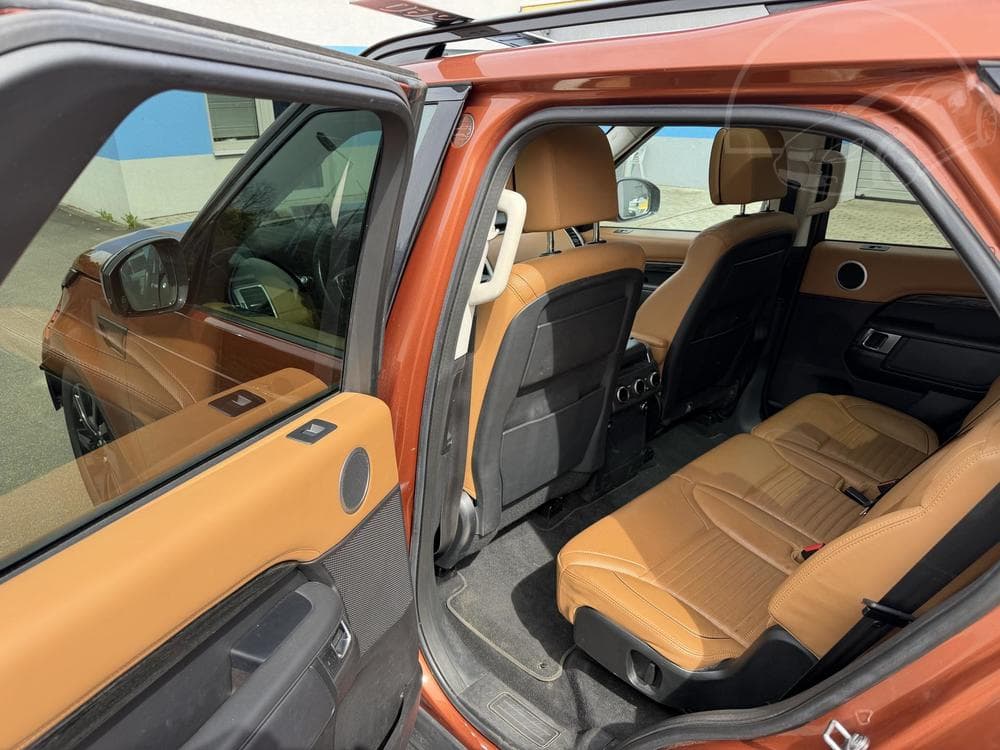 2018 Land Rover DISCOVERY - 61