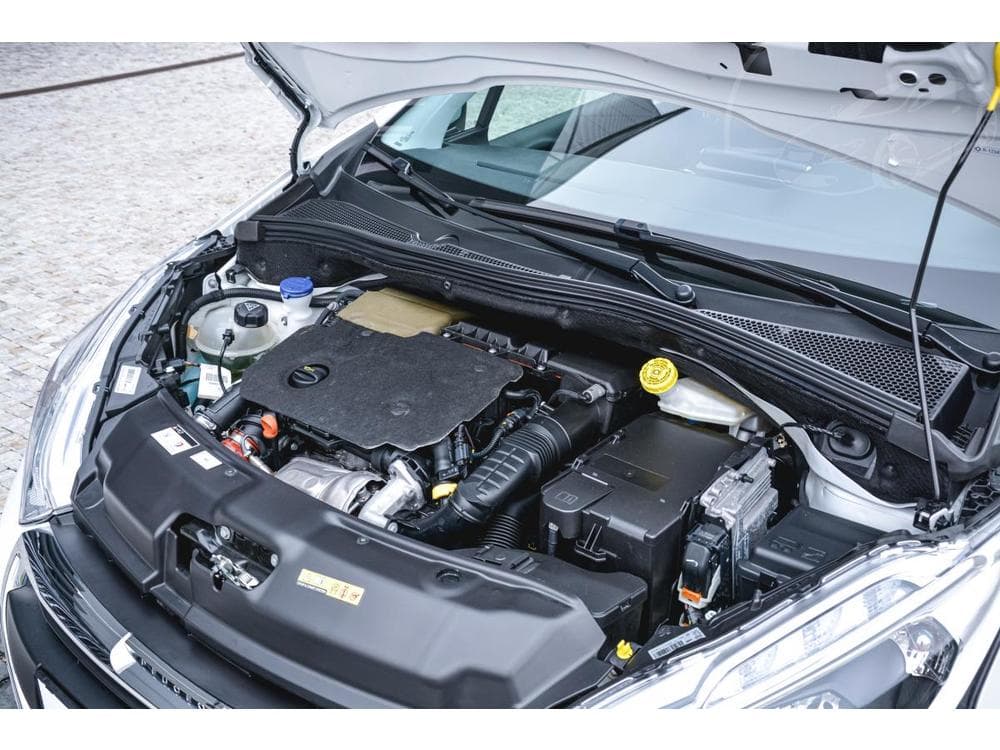 2019 Peugeot 208 - 8