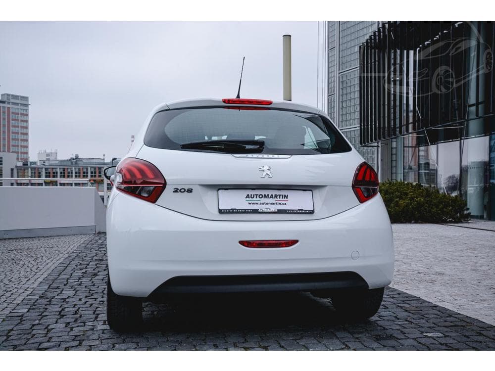 2019 Peugeot 208 - 13