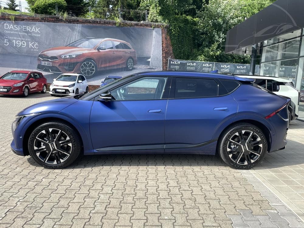2025 Kia EV6 - 6