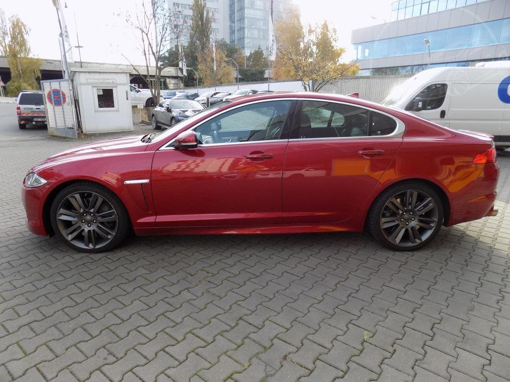 2012 Jaguar Xf - 4
