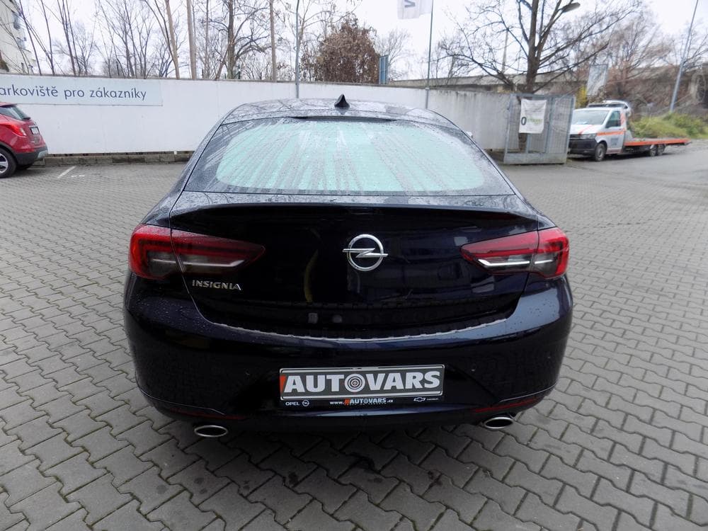2018 Opel Insignia - 6