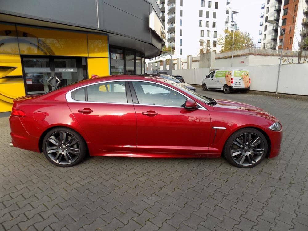 2012 Jaguar Xf - 8