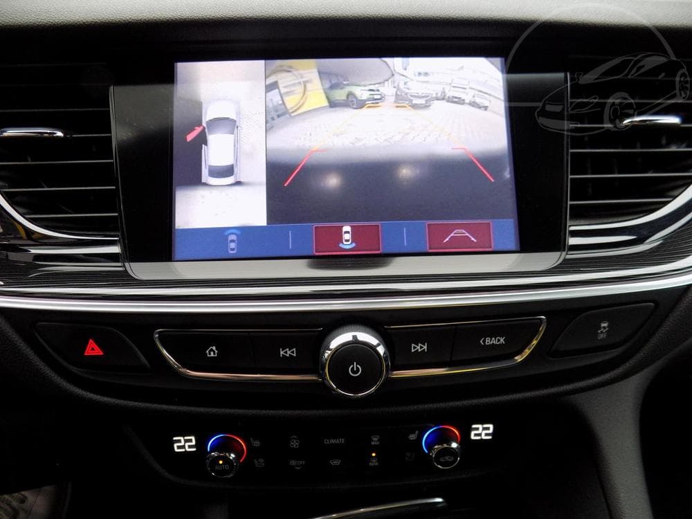 2018 Opel Insignia - 14