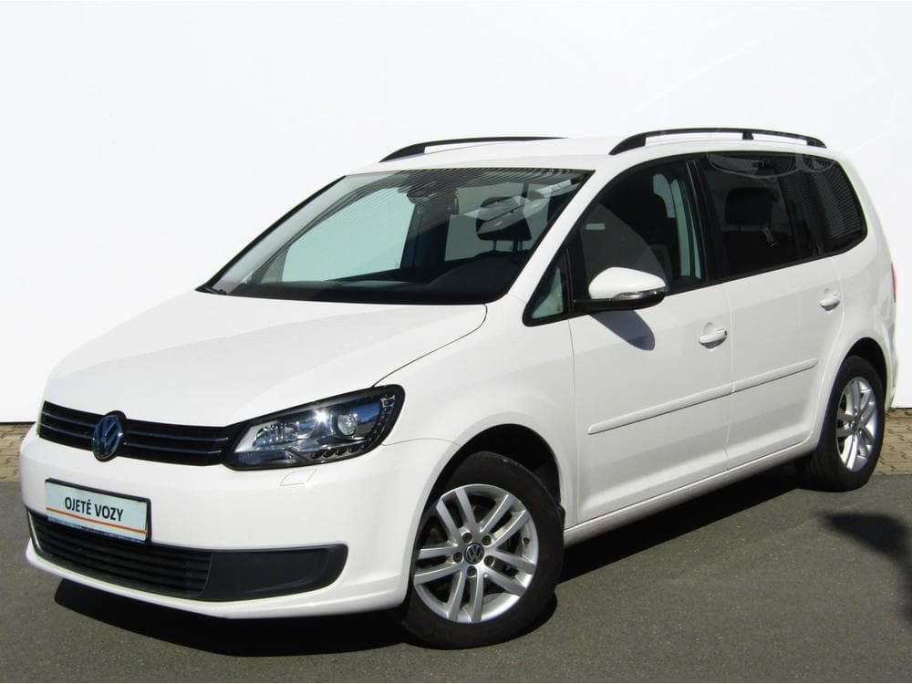 Volkswagen Touran Comfortline 1.6 TDI NEZ.TOPENÍ