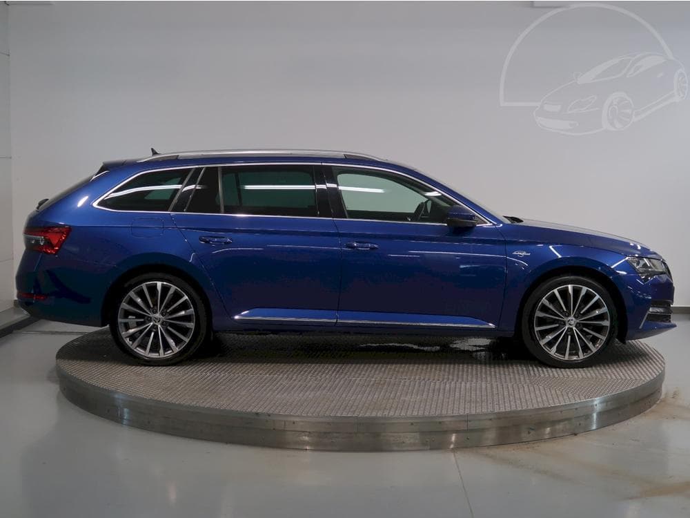 2022 Škoda SUPERB - 8