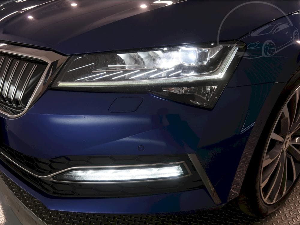 2022 Škoda SUPERB - 10