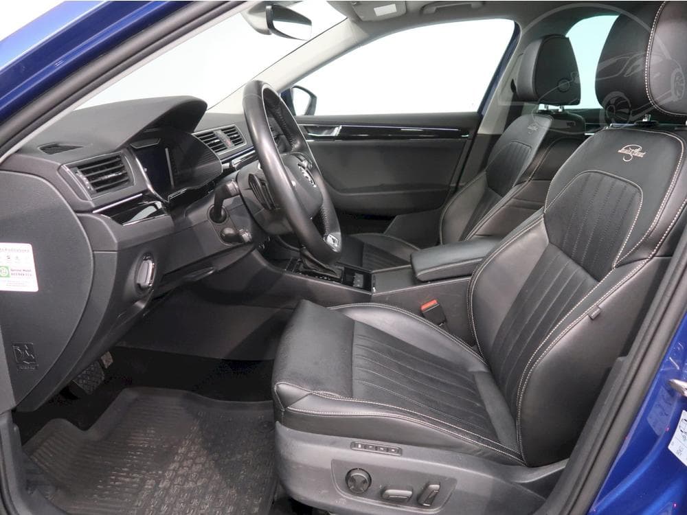 2022 Škoda SUPERB - 13