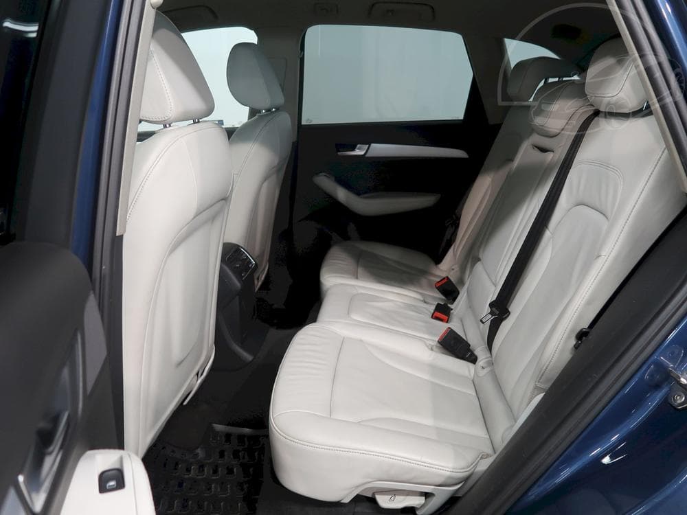 2010 Audi Q5 - 15