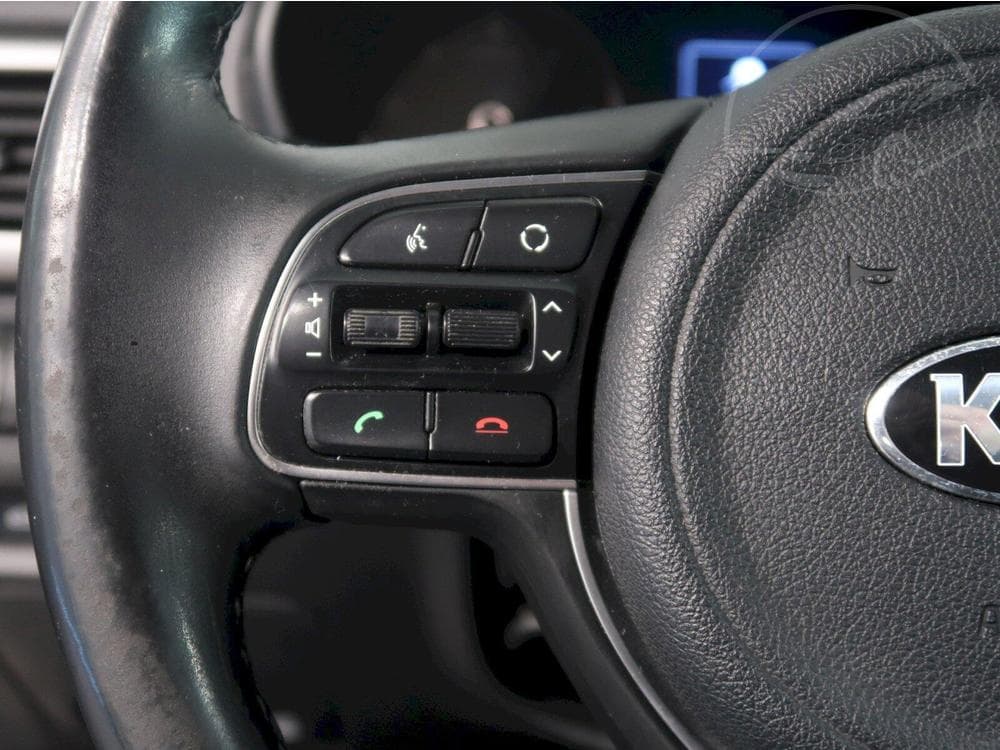 2018 Kia OPTIMA - 18