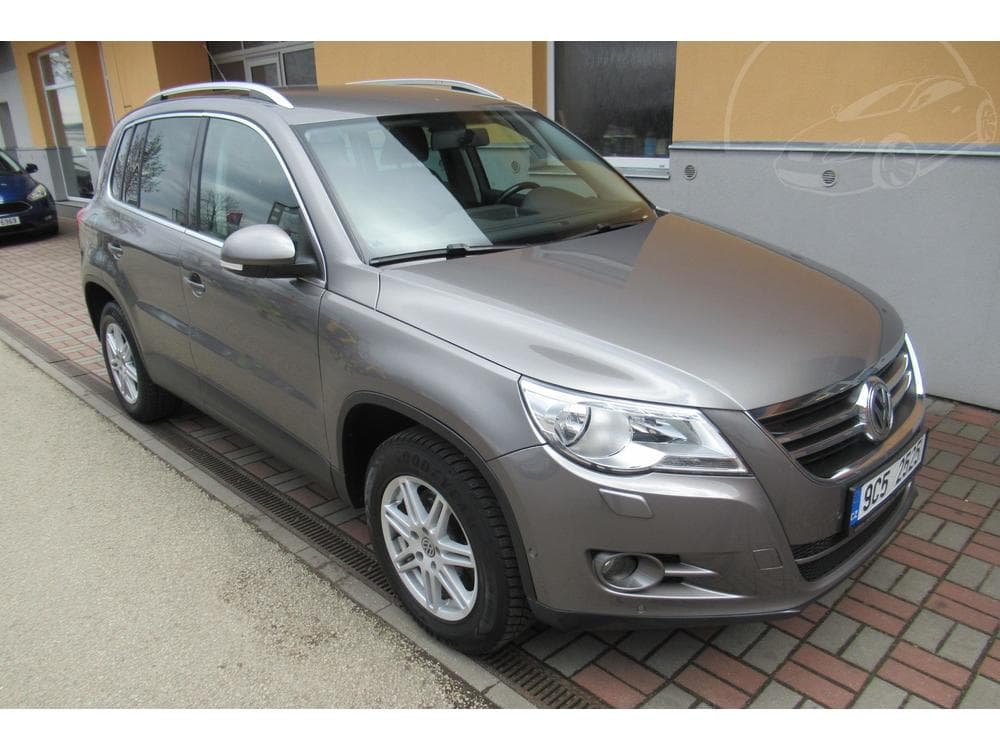 2010 Volkswagen TIGUAN