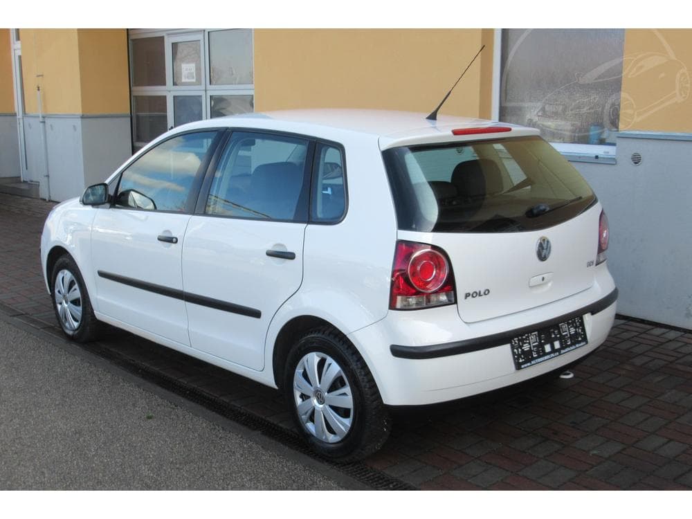 2008 Volkswagen Polo - 3