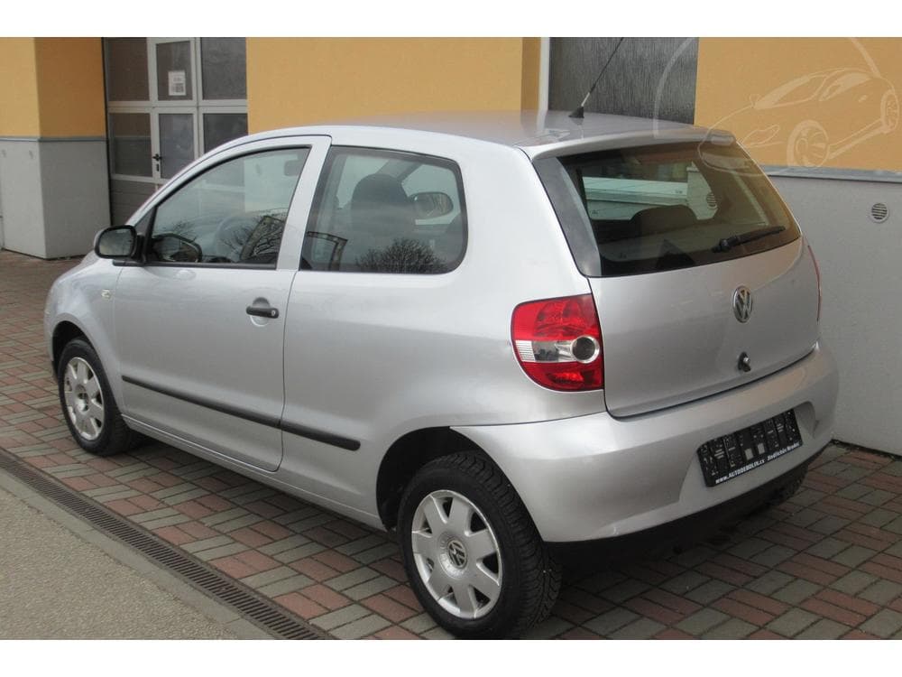 2008 Volkswagen FOX - 2
