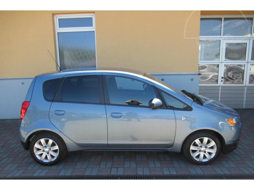 2011 Mitsubishi COLT - 3