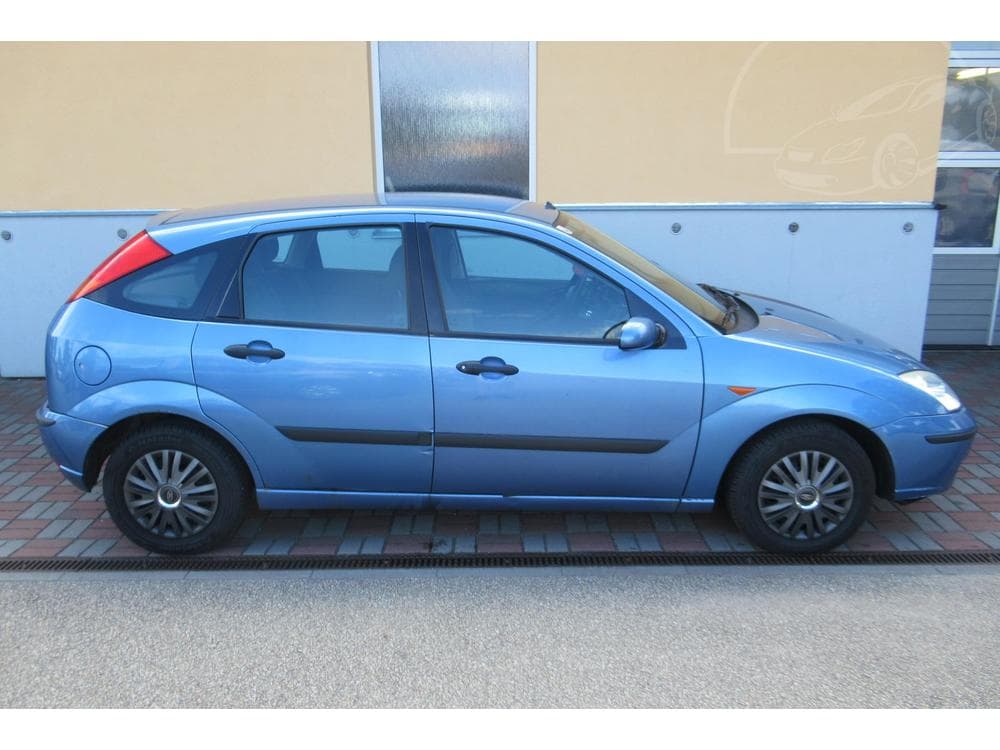 2002 Ford FOCUS - 3