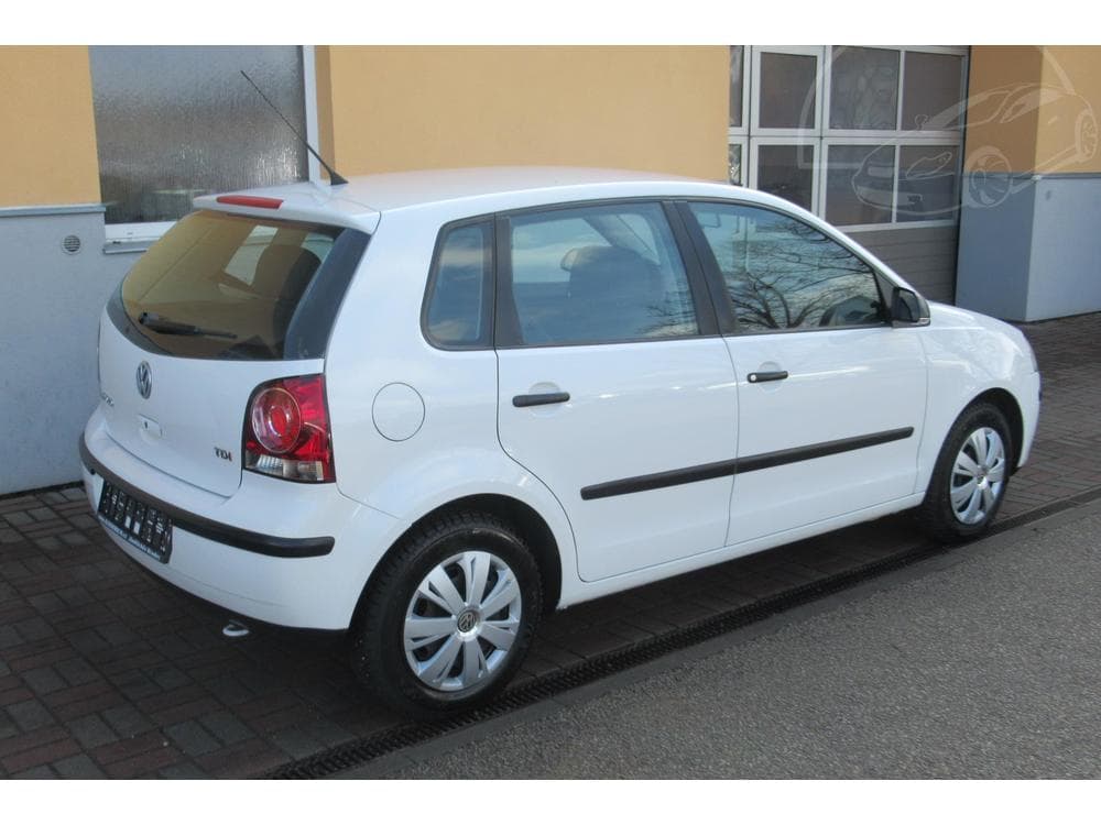 2008 Volkswagen Polo - 9