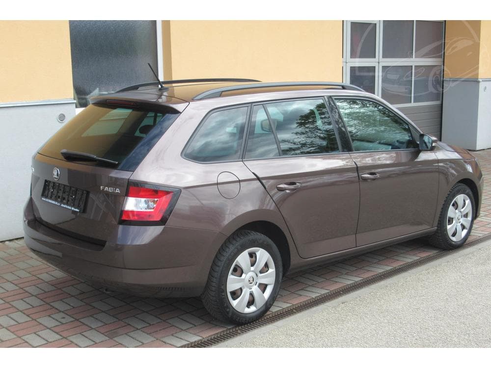 2015 Škoda FABIA - 9