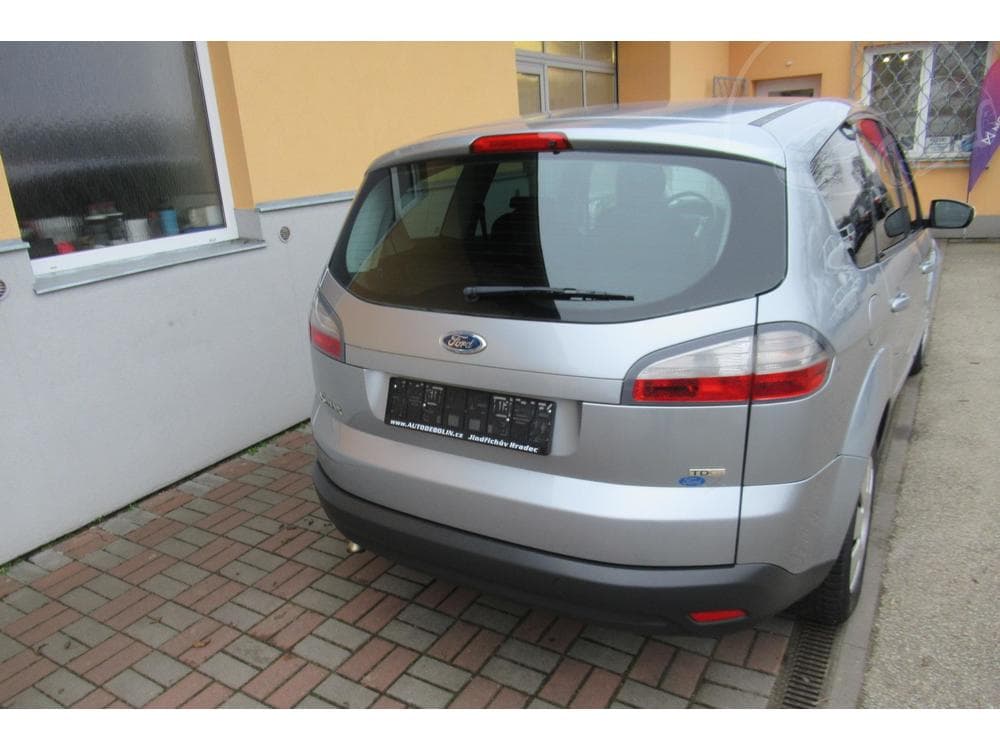 2007 Ford S-MAX - 7