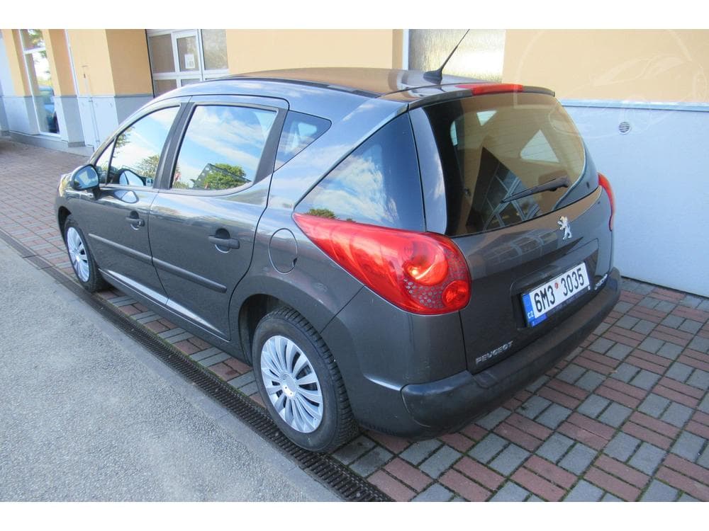 2008 Peugeot 207 - 7