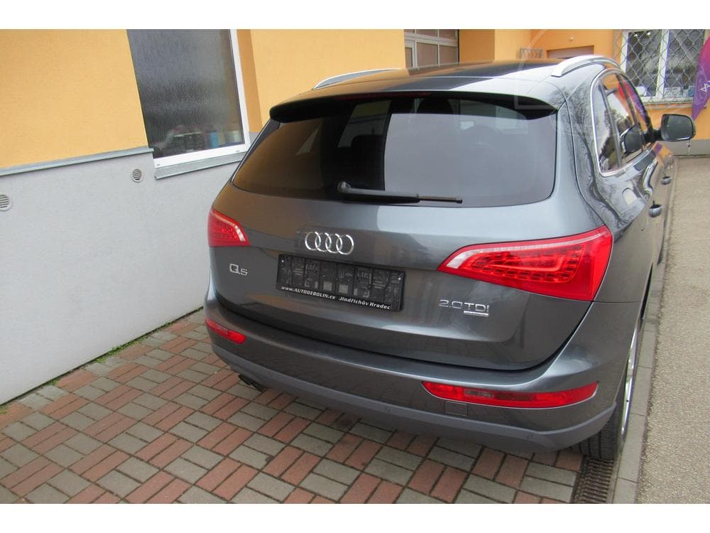2010 Audi Q5 - 13