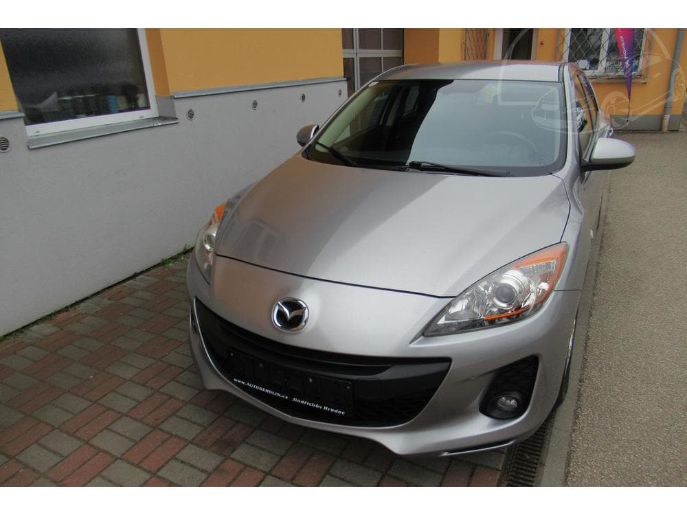 2012 Mazda 3 - 8