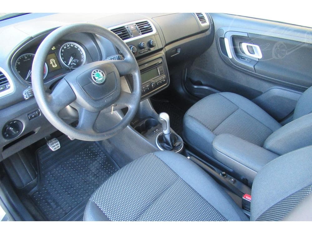 2009 Škoda FABIA - 9