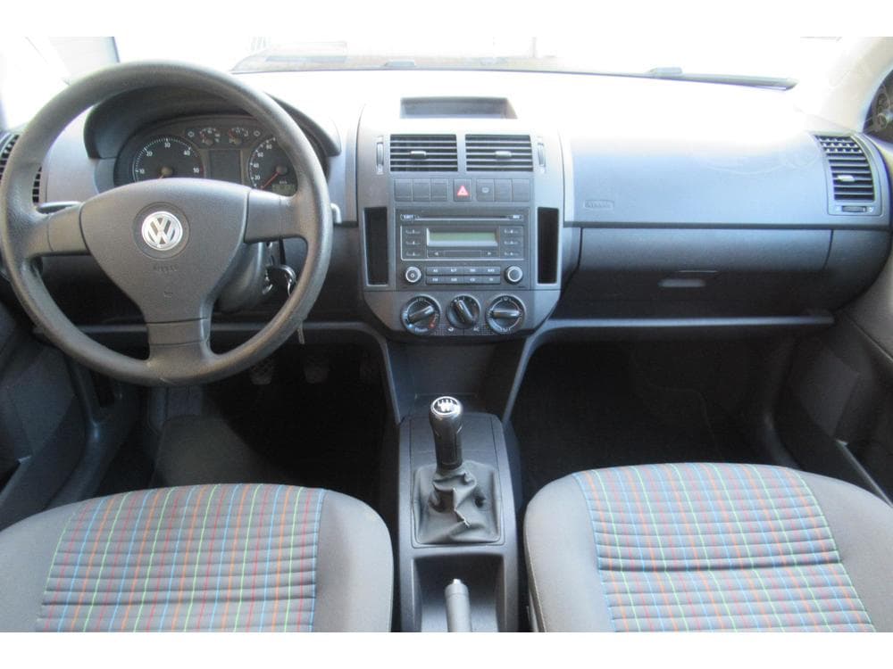 2008 Volkswagen Polo - 17