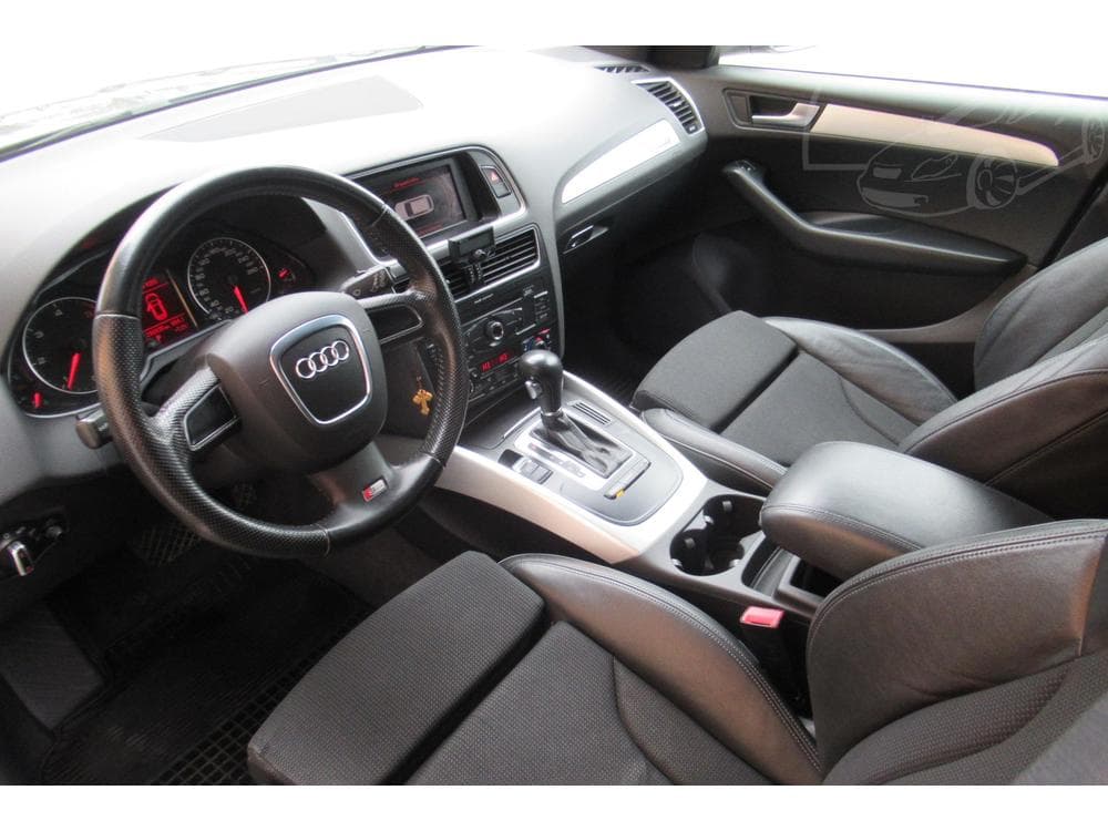 2010 Audi Q5 - 17
