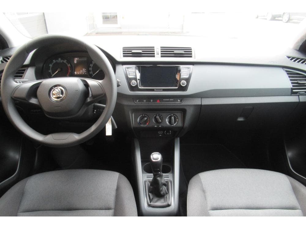 2021 Škoda FABIA - 25