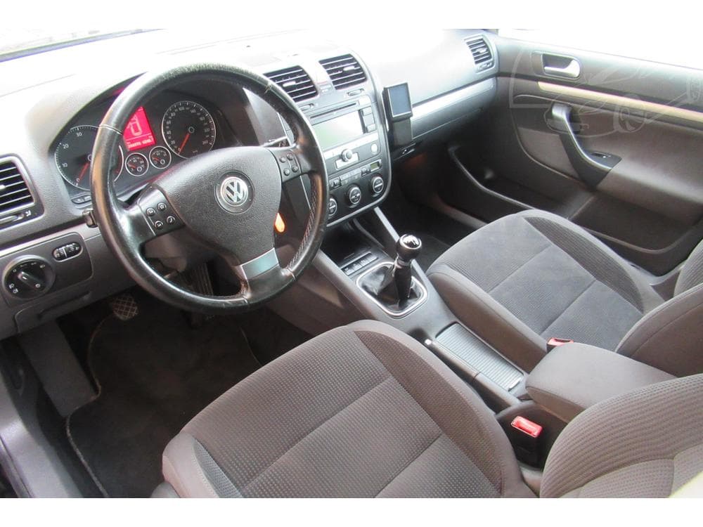 2009 Volkswagen GOLF - 17