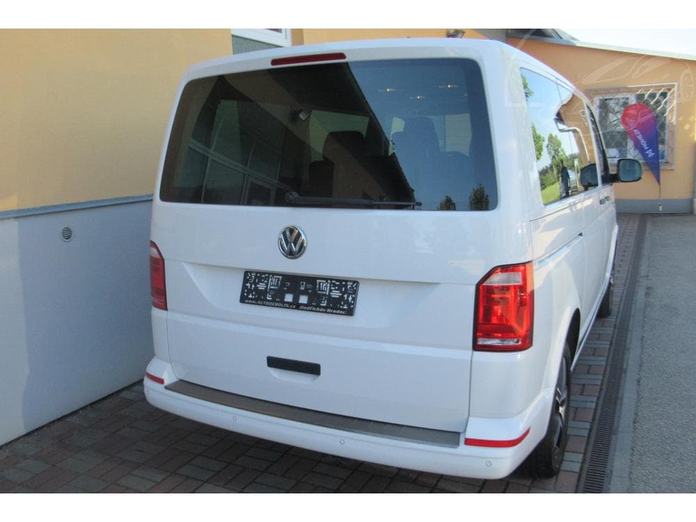 2018 Volkswagen MULTIVAN - 9