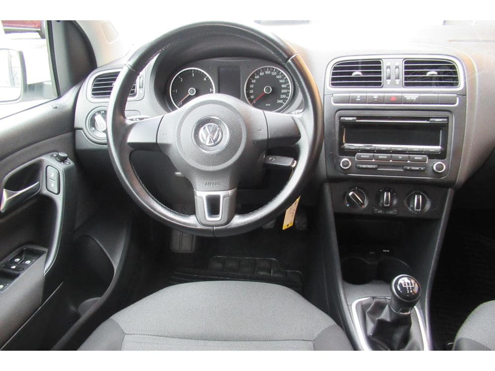 2012 Volkswagen POLO - 10