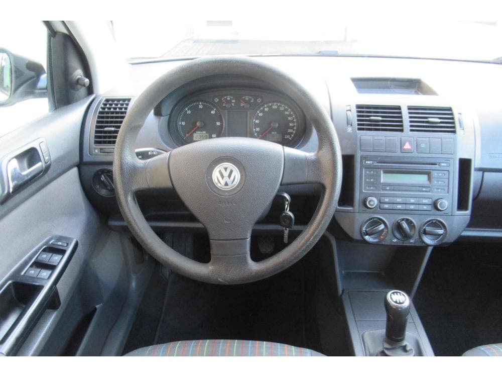 2008 Volkswagen Polo - 19