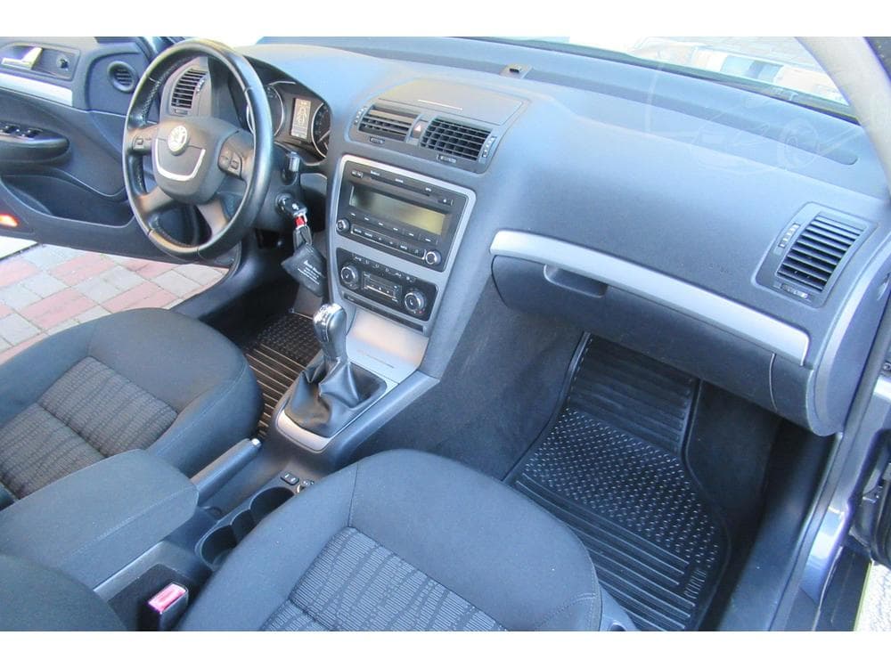 2010 Škoda OCTAVIA - 10