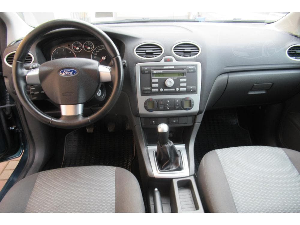 2008 Ford FOCUS - 10