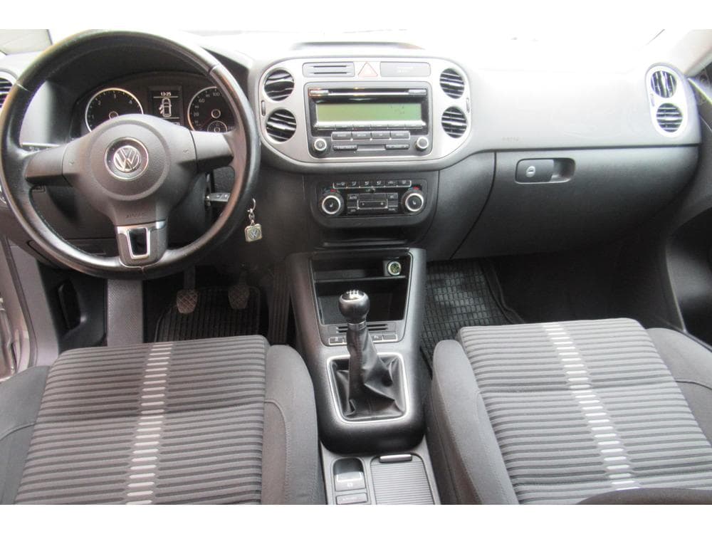2010 Volkswagen TIGUAN - 10