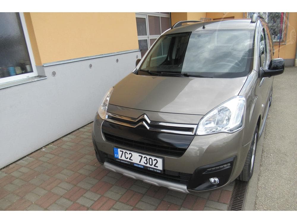 2015 Citroen BERLINGO - 10