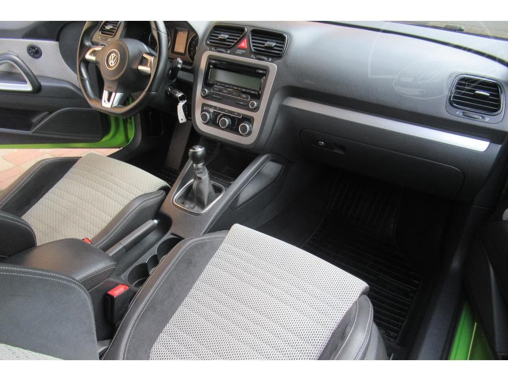 2010 Volkswagen SCIROCCO - 19