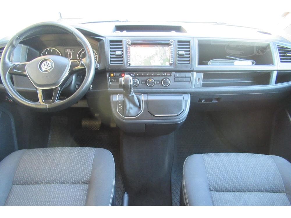 2018 Volkswagen MULTIVAN - 10
