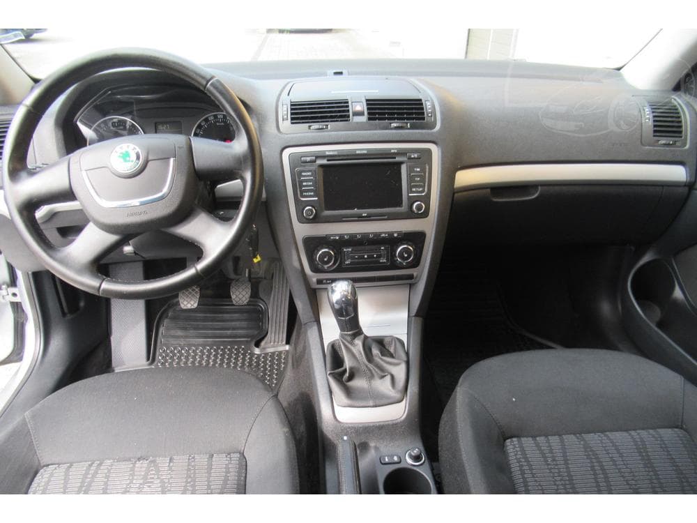 2010 Škoda OCTAVIA - 10